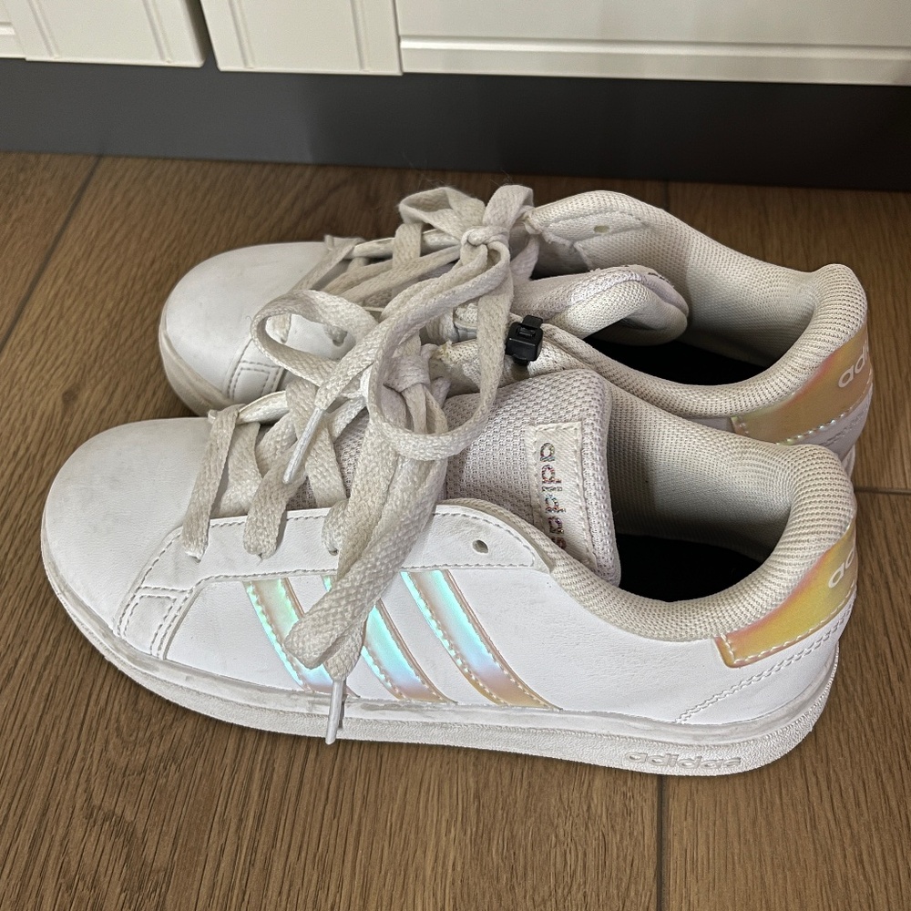 adidas Kids White Sneakers with Iridescent Stripes